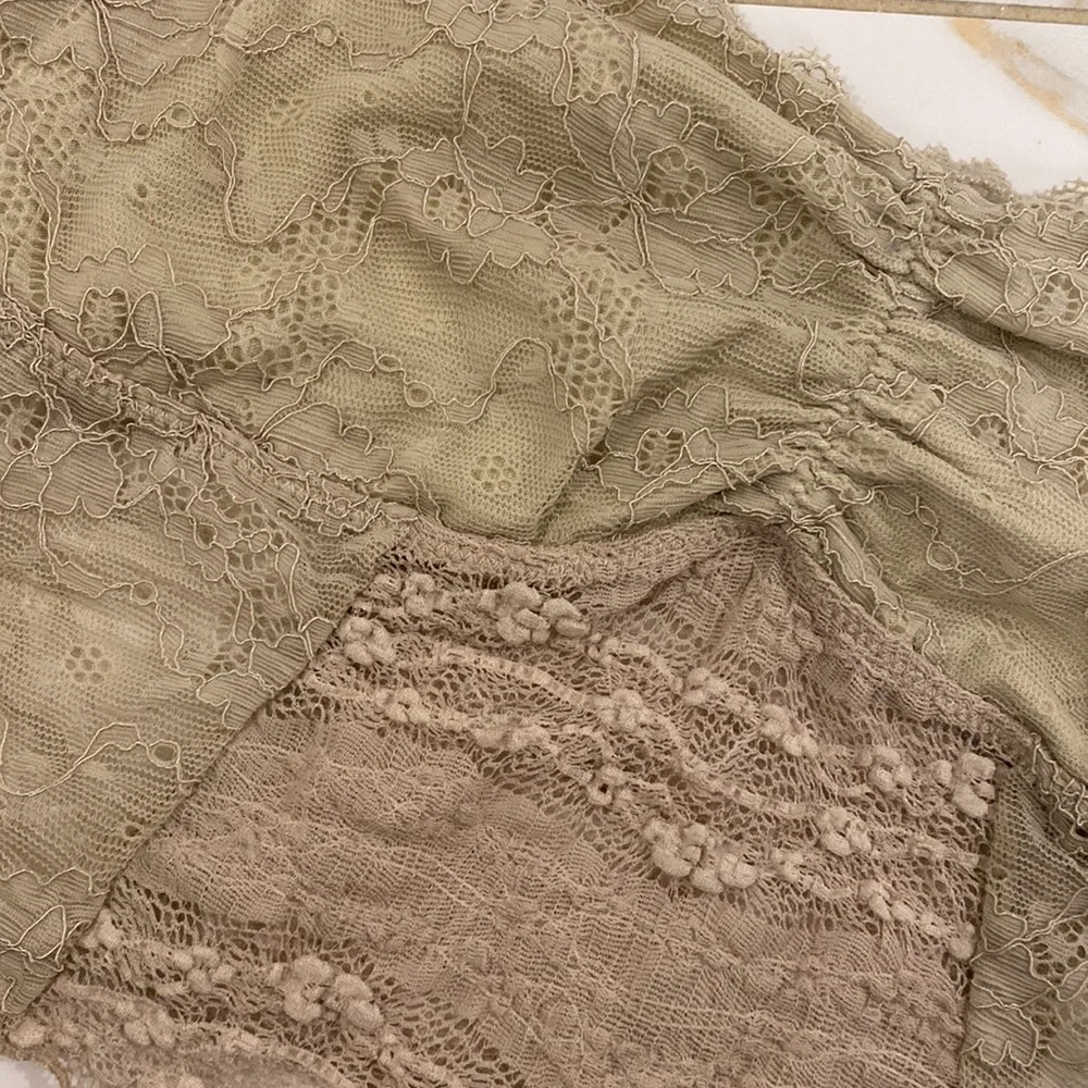 FREE PEOPLE LACE BANDEAU - Picture 2 of 5